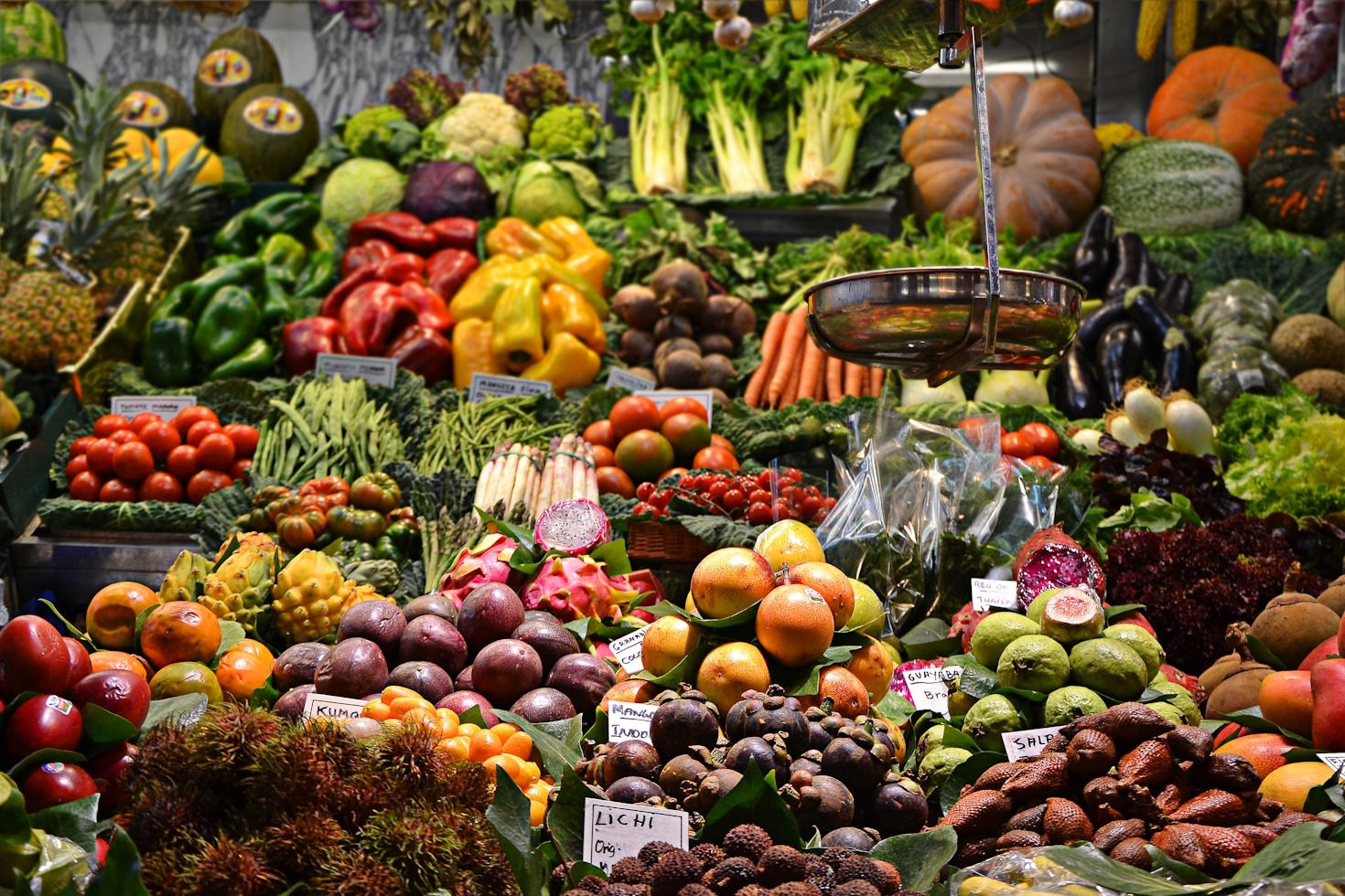 Top Benefits Of Drinking Fresh Juice Daily